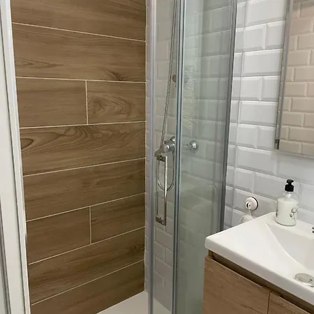 Agradable Entre Playas Y Montanas * 카라비아