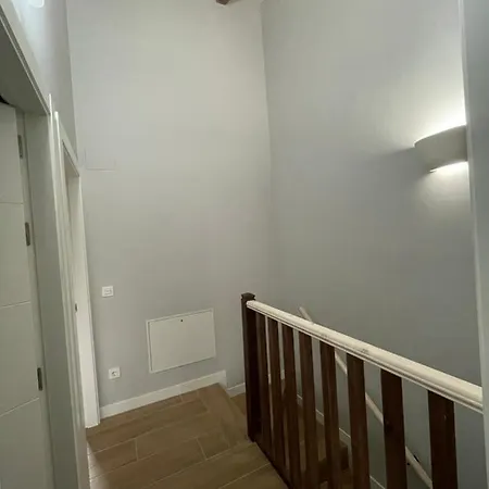 Agradable Entre Playas Y Montanas * קרוויה